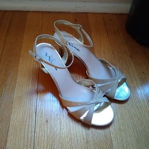 Touch of Nina, women's gold sandals size 10